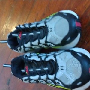 Shoes men size 9